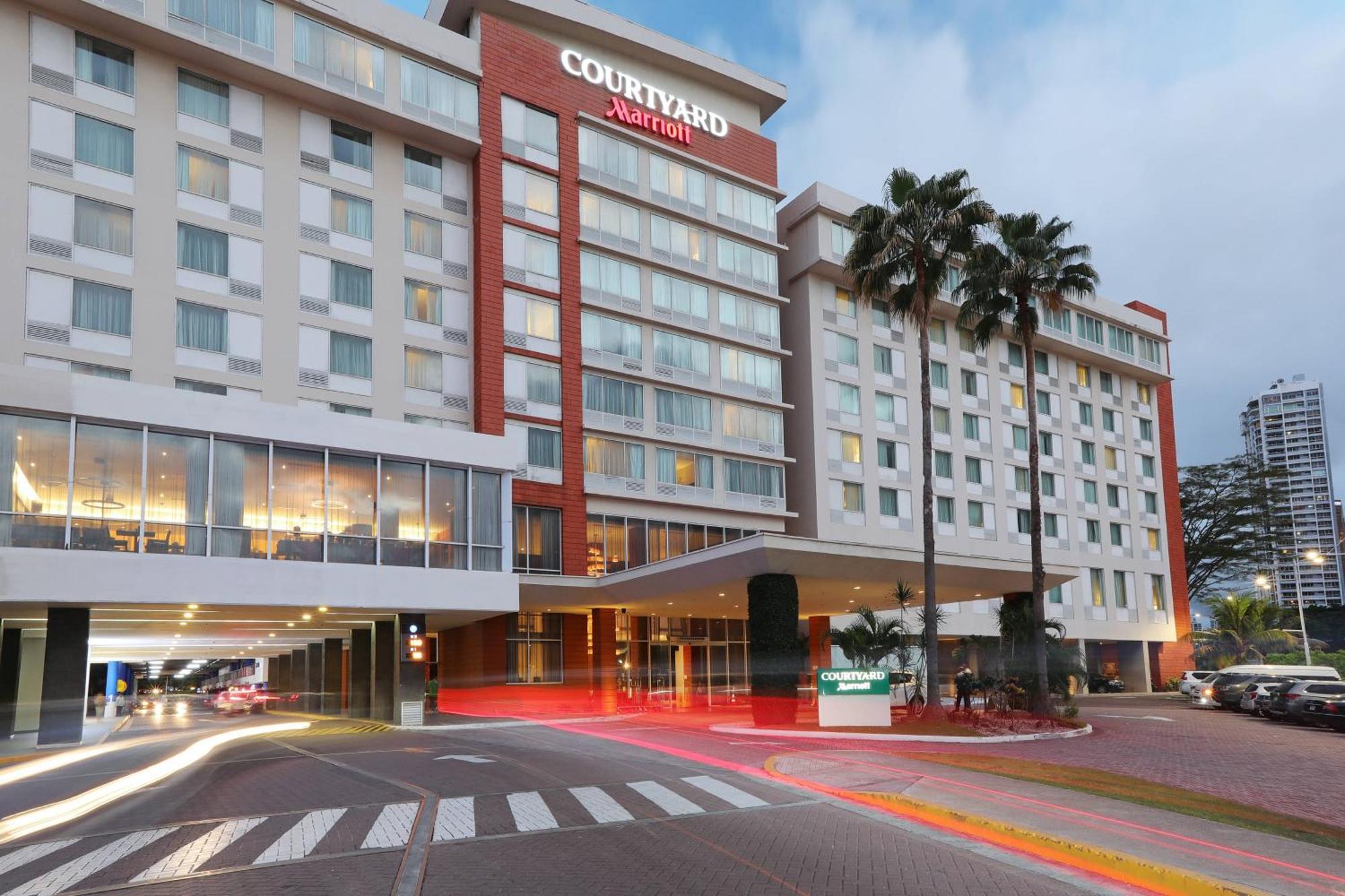 Courtyard By Marriott Panama Multiplaza Mall Exterior foto